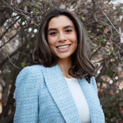 Picture of Aiyana Cazabat, mental health therapist in California