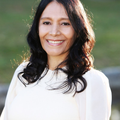 Picture of Nancy Cruz-Biller, mental health therapist in California