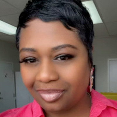 Picture of LaTonya Jones, mental health therapist in Virginia