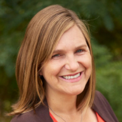 Picture of Sarah Donovan, mental health therapist in Minnesota, South Dakota