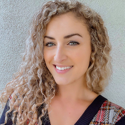 Picture of Shaddia Ghneim, mental health therapist in California