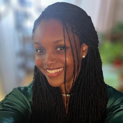 Picture of Natalie Samuels, mental health therapist in Connecticut, North Carolina, South Carolina