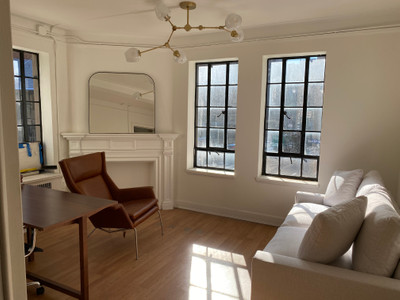 Therapy space picture #2 for Dr. Del Psychotherapy on Park Avenue Delverlon Hall, mental health therapist in New York