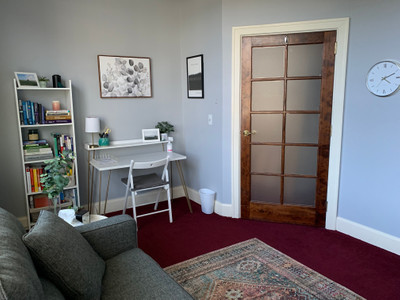 Therapy space picture #2 for Hanna Maxwell, therapist in Washington