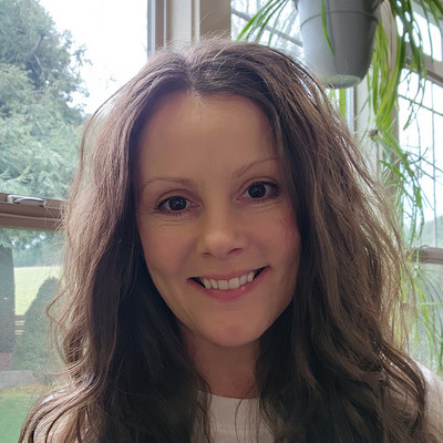Picture of Leslie Rund, therapist in Oregon