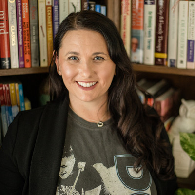 Picture of Jessie Bliss, mental health therapist in California, Washington