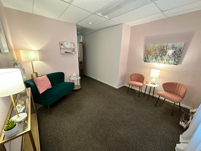 Therapy space picture #1 for Ashley Forrest, therapist in California