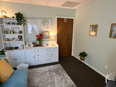 Therapy space picture #2 for Ashley Forrest, therapist in California