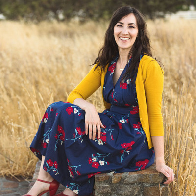 Picture of Ashley Forrest, therapist in California