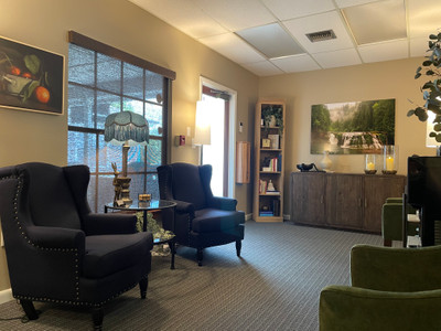 Therapy space picture #1 for Dr. Caitlin Lowry, mental health therapist in Florida, Illinois