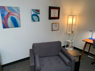 Therapy space picture #3 for T Dawson Woodrum, therapist in Oregon