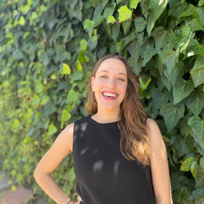 Picture of Kayla Robbins, therapist in California
