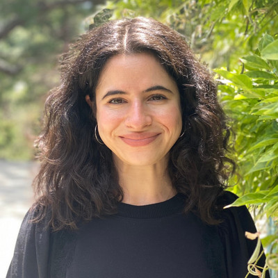 Picture of Garine Kevranian, therapist in California