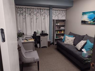 Therapy space picture #2 for Sharon Meins, therapist in California