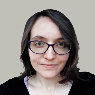 Picture of Emily Eppolite, mental health therapist in New Jersey