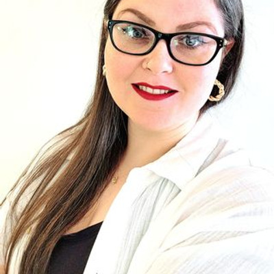 Picture of Julia Berberena, mental health therapist in Massachusetts
