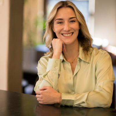 Picture of Corrie Blissit, mental health therapist in California