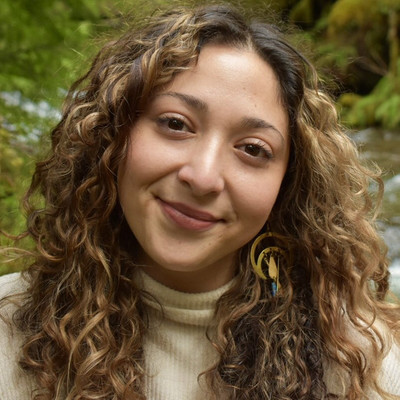 Picture of Eden Baron-Williams, mental health therapist in Oregon