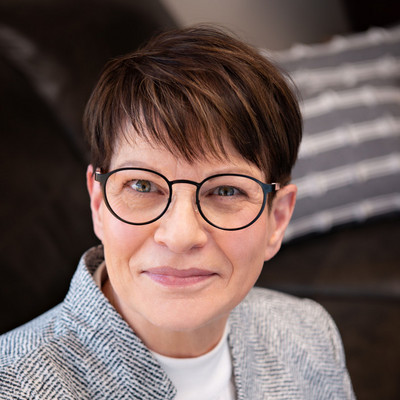 Picture of Amanda Grace, mental health therapist in Colorado, New Mexico
