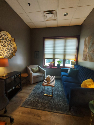 Therapy space picture #3 for Evelyn Ramirez, mental health therapist in Illinois