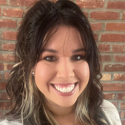 Picture of Micayla Santa Cruz, mental health therapist in New York