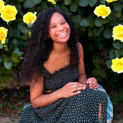 Picture of Shavonne James, mental health therapist in California