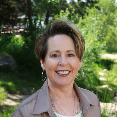 Picture of Megelyn Shumway, mental health therapist in Colorado