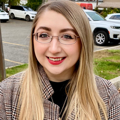 Picture of Melissa Herbe, mental health therapist in New York