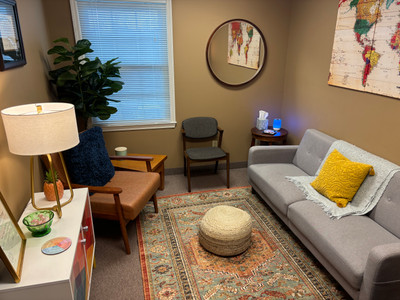 Therapy space picture #1 for William Derenge, mental health therapist in Florida, Kentucky
