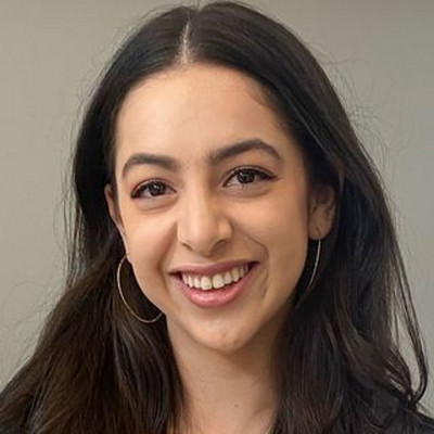 Picture of Erika Vidales, mental health therapist in New York