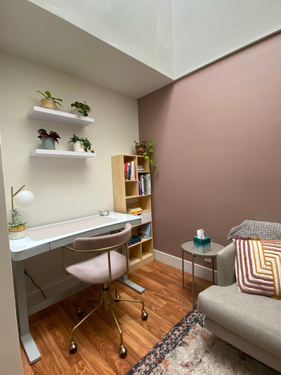 Therapy space picture #1 for Chelsea Dudley, mental health therapist in California