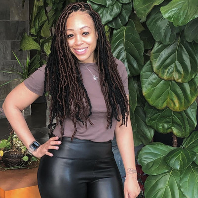 Picture of Javonne Faison, mental health therapist in New York