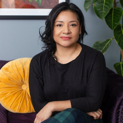 Picture of Michelle Sánchez, mental health therapist in Illinois