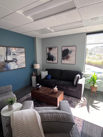 Therapy space picture #2 for Elizabeth Strout, mental health therapist in California