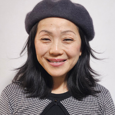 Picture of Akiko Schaier, mental health therapist in New York