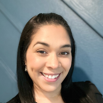 Picture of Ivelisse Nieves, mental health therapist in Florida