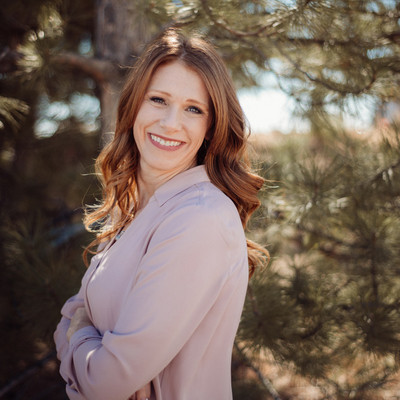 Picture of Sarah Birt, mental health therapist in Colorado