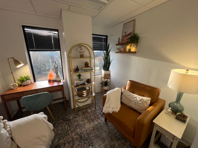 Therapy space picture #1 for Carissa Bartnick, mental health therapist in Tennessee