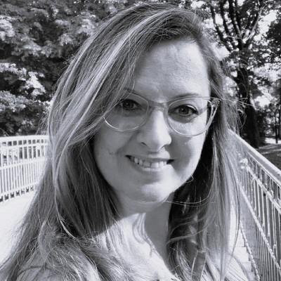 Picture of Anna Smolinski, mental health therapist in Michigan