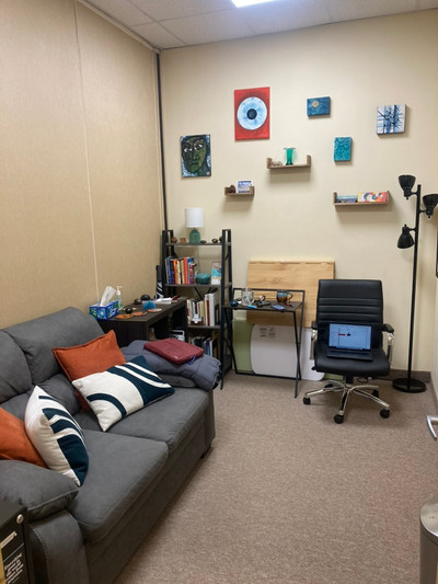 Therapy space picture #1 for Samuel Barr, mental health therapist in North Carolina