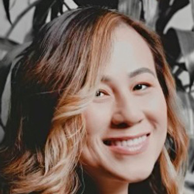 Picture of Trinh Reyes, mental health therapist in California