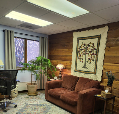 Therapy space picture #5 for SUSAN GLASS, mental health therapist in Kansas