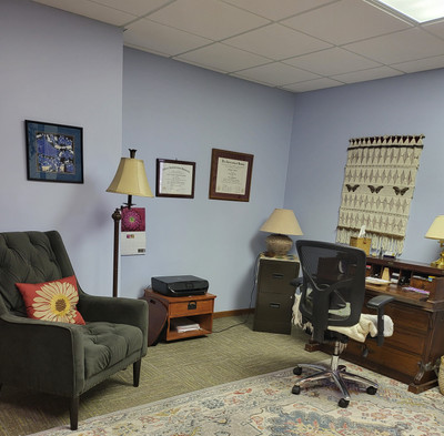 Therapy space picture #6 for SUSAN GLASS, mental health therapist in Kansas