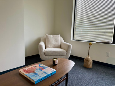 Therapy space picture #2 for Courtney Killough Roff, mental health therapist in California