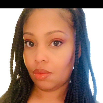 Picture of LaKeesha Brown, mental health therapist in Wisconsin