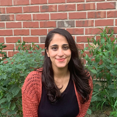 Picture of Diala Abughosh, mental health therapist in Illinois
