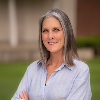 Picture of Elaine Flockerzi, mental health therapist in Illinois