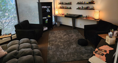 Therapy space picture #2 for Shirley Gutierrez, mental health therapist in Oregon, Texas, Washington