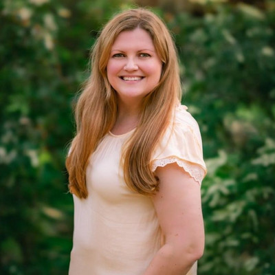 Picture of Sarah Hess, mental health therapist in North Carolina