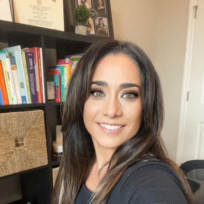 Picture of Ileen tosado, mental health therapist in Florida